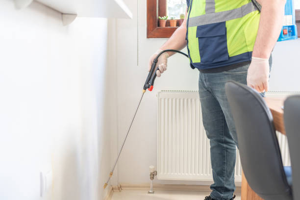 Best Affordable Pest Control Services  in Hesston, KS